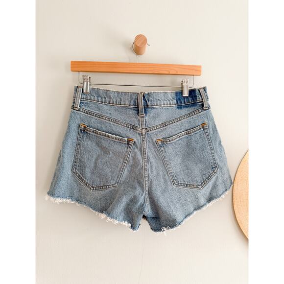 Abercrombie & Fitch | NWT High Rise 90s Cutoff Short in Light Wash | Sz 27 - Picture 8 of 11